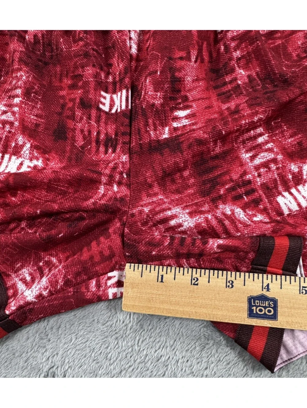 Nike Boys' DNA Dri-FIT Basketball Shorts University Red and White Design Large